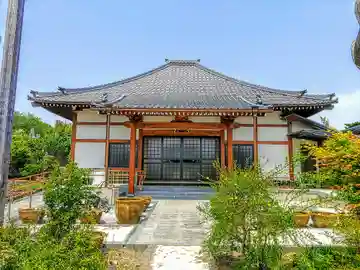 弘誓院の本殿・本堂