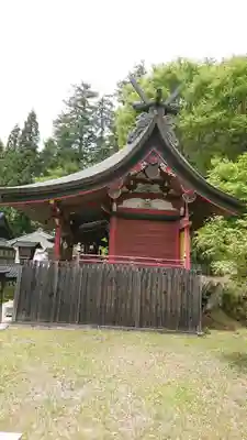 新海三社神社の本殿・本堂