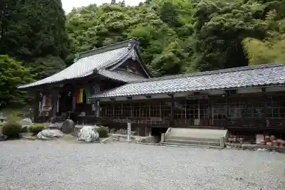 酒波寺の{uncategorized: "未分類", other: "その他", undefined: "問題あり", building: "その他建物", grave: "お墓", sacred_gate: "鳥居", guardian: "狛犬", statue: "像", buddha: "仏像", history: "歴史", nature: "自然", garden: "庭園", animal: "動物", pagoda: "塔", temizu: "手水舎", mountain_gate: "山門・神門", sanctuary: "本殿・本堂", subordinate: "末社・摂社", art: "芸術", scenery: "景色", jizo: "地蔵", ema: "絵馬", goshuin: "御朱印", omikuji: "おみくじ", items: "授与品その他", amulet: "お守り", goshuincho: "御朱印帳", eats: "食事", festival: "お祭り", votive_dance: "神楽", shichigosan: "七五三参", wedding: "結婚式", experience: "体験その他", initially: "初詣", around: "周辺", anti_infection: "感染症対策"}