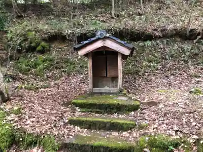 襏枳神社(橘枳神社)の末社・摂社