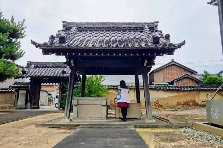 栄願寺(愛知県)