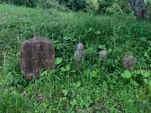 山ノ神神社の像