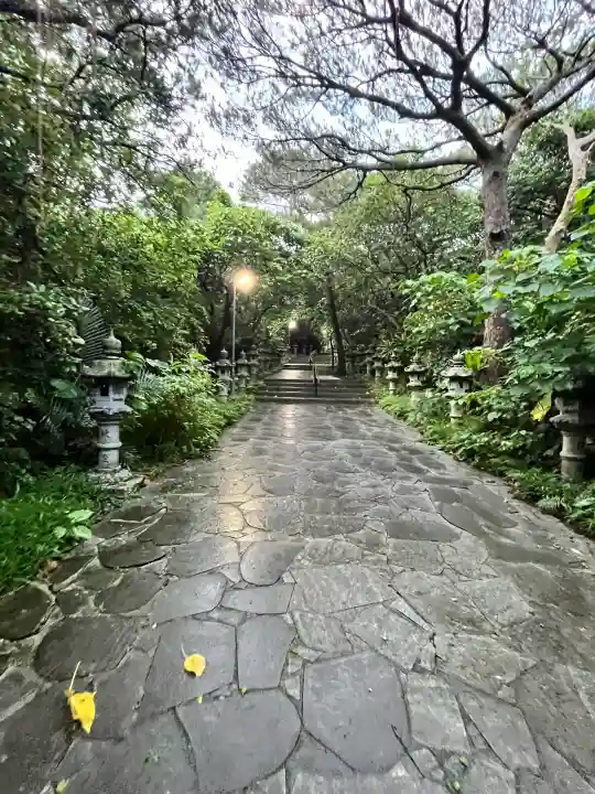 冨崎観音堂の{uncategorized: "未分類", other: "その他", undefined: "問題あり", building: "その他建物", grave: "お墓", sacred_gate: "鳥居", guardian: "狛犬", statue: "像", buddha: "仏像", history: "歴史", nature: "自然", garden: "庭園", animal: "動物", pagoda: "塔", temizu: "手水舎", mountain_gate: "山門・神門", sanctuary: "本殿・本堂", subordinate: "末社・摂社", art: "芸術", scenery: "景色", jizo: "地蔵", ema: "絵馬", goshuin: "御朱印", omikuji: "おみくじ", items: "授与品その他", amulet: "お守り", goshuincho: "御朱印帳", eats: "食事", festival: "お祭り", votive_dance: "神楽", shichigosan: "七五三参", wedding: "結婚式", experience: "体験その他", initially: "初詣", around: "周辺", anti_infection: "感染症対策"}