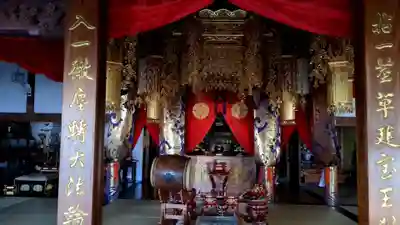 竜渕寺の本殿・本堂