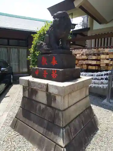 天祖諏訪神社の狛犬