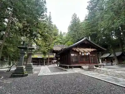 諏訪大社下社春宮(長野県)