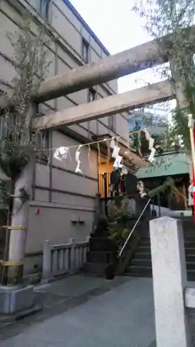 六本木天祖神社の鳥居