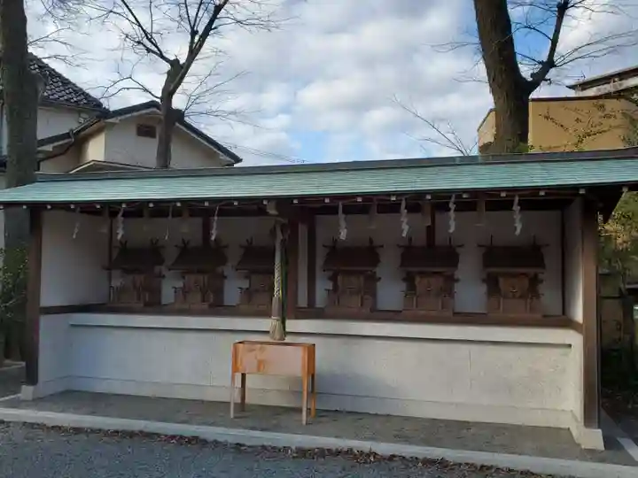 呉服神社の末社・摂社