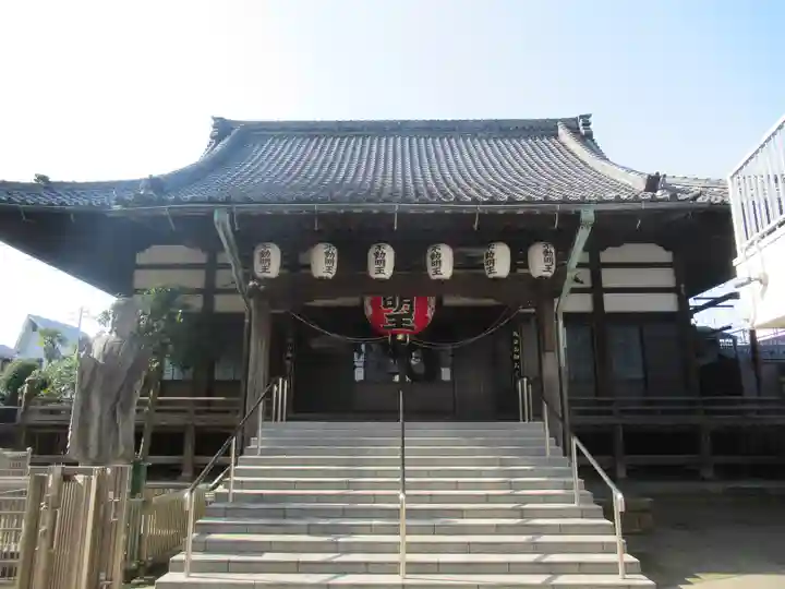 圓能寺の本殿・本堂