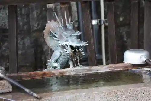 如宝寺の手水舎