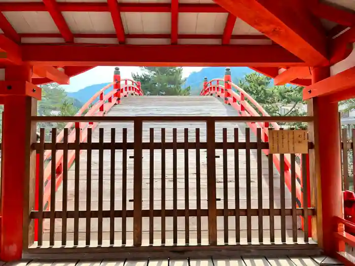 厳島神社(広島県)