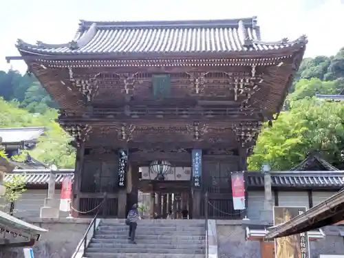 長谷寺の山門・神門