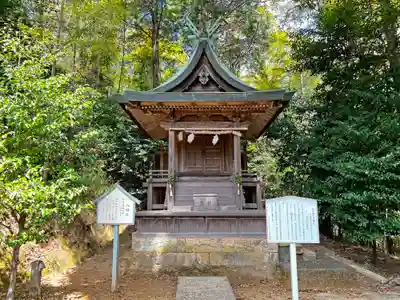 白國神社の末社・摂社