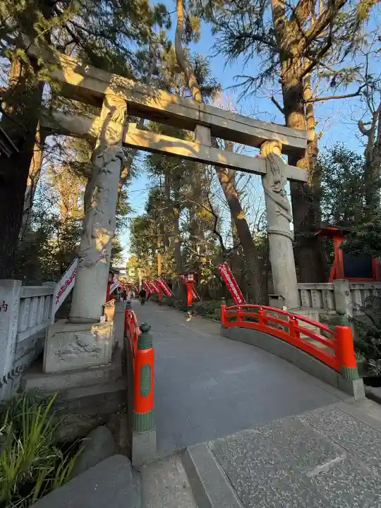 馬橋稲荷神社の{uncategorized: "未分類", other: "その他", undefined: "問題あり", building: "その他建物", grave: "お墓", sacred_gate: "鳥居", guardian: "狛犬", statue: "像", buddha: "仏像", history: "歴史", nature: "自然", garden: "庭園", animal: "動物", pagoda: "塔", temizu: "手水舎", mountain_gate: "山門・神門", sanctuary: "本殿・本堂", subordinate: "末社・摂社", art: "芸術", scenery: "景色", jizo: "地蔵", ema: "絵馬", goshuin: "御朱印", omikuji: "おみくじ", items: "授与品その他", amulet: "お守り", goshuincho: "御朱印帳", eats: "食事", festival: "お祭り", votive_dance: "神楽", shichigosan: "七五三参", wedding: "結婚式", experience: "体験その他", initially: "初詣", around: "周辺", anti_infection: "感染症対策"}
