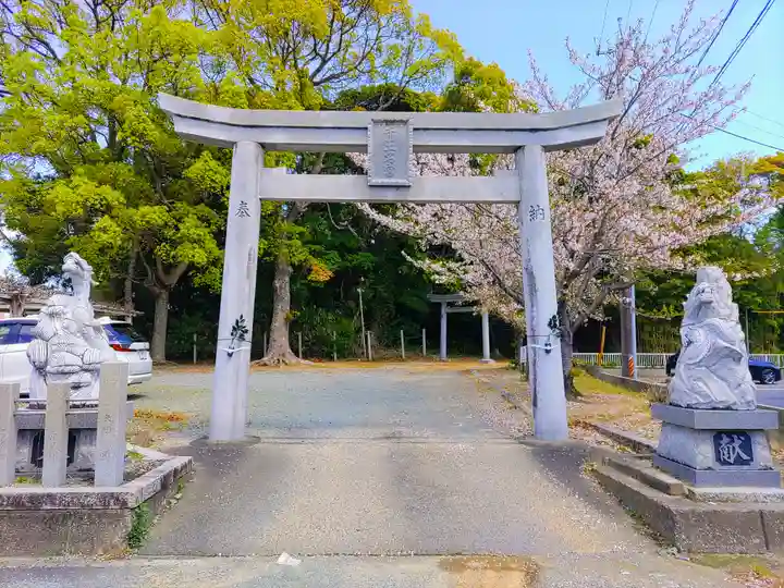 千王神社の鳥居