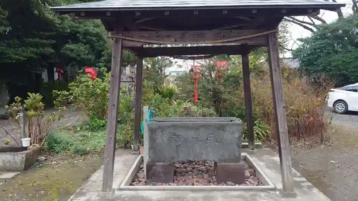 沼鉾神社の手水舎