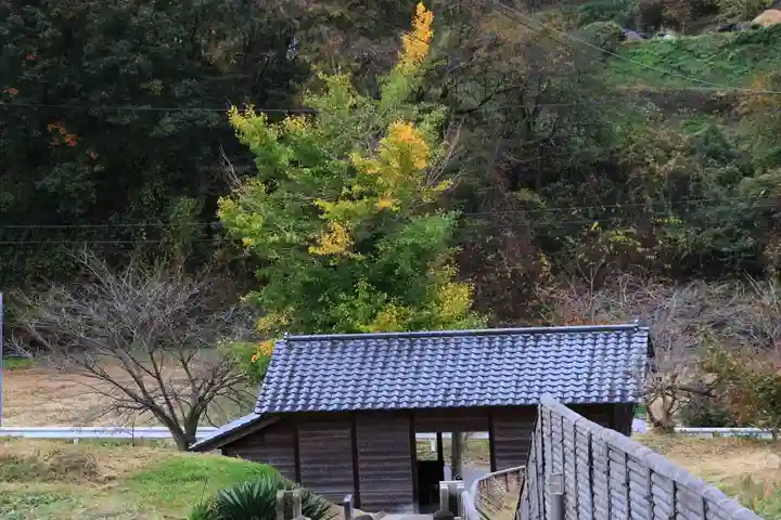 大六天麻王神社のその他建物