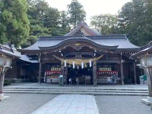 白山比咩神社の本殿