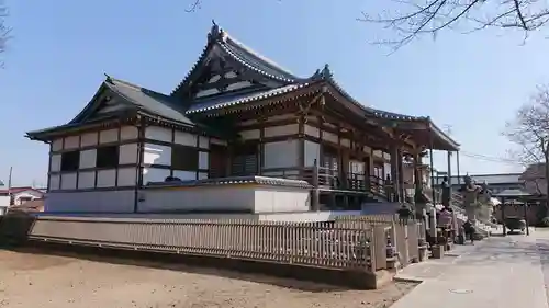 多聞寺の本殿・本堂