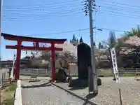 諏訪神社の鳥居