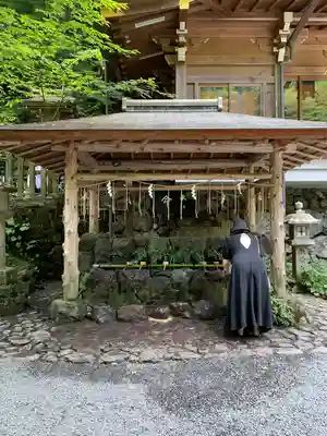 貴船神社の手水舎