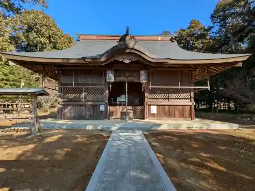 加茂神社の{uncategorized: "未分類", other: "その他", undefined: "問題あり", building: "その他建物", grave: "お墓", sacred_gate: "鳥居", guardian: "狛犬", statue: "像", buddha: "仏像", history: "歴史", nature: "自然", garden: "庭園", animal: "動物", pagoda: "塔", temizu: "手水舎", mountain_gate: "山門・神門", sanctuary: "本殿・本堂", subordinate: "末社・摂社", art: "芸術", scenery: "景色", jizo: "地蔵", ema: "絵馬", goshuin: "御朱印", omikuji: "おみくじ", items: "授与品その他", amulet: "お守り", goshuincho: "御朱印帳", eats: "食事", festival: "お祭り", votive_dance: "神楽", shichigosan: "七五三参", wedding: "結婚式", experience: "体験その他", initially: "初詣", around: "周辺", anti_infection: "感染症対策"}