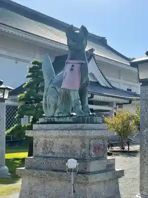豊川閣　妙厳寺の狛犬