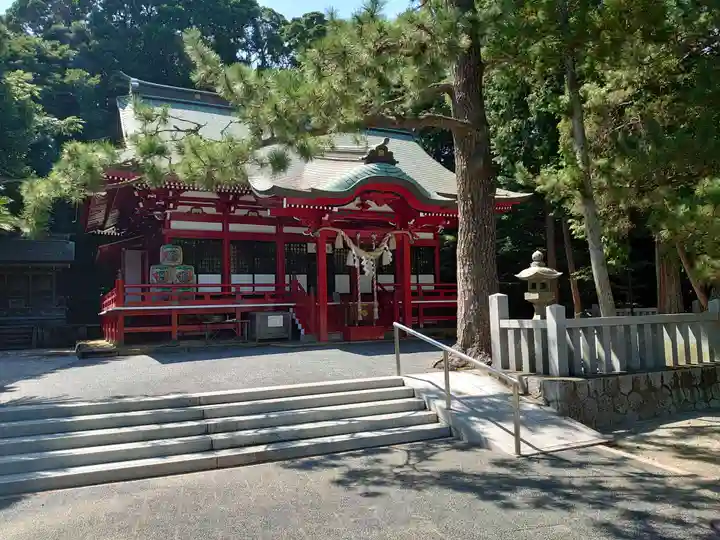 桜ヶ池池宮神社の本殿・本堂