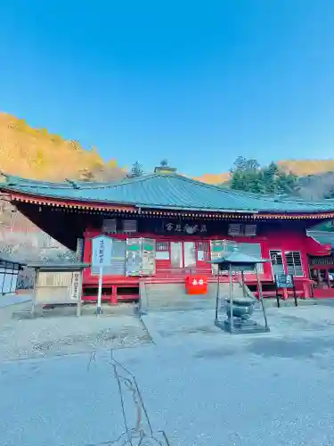 中禅寺の{uncategorized: "未分類", other: "その他", undefined: "問題あり", building: "その他建物", grave: "お墓", sacred_gate: "鳥居", guardian: "狛犬", statue: "像", buddha: "仏像", history: "歴史", nature: "自然", garden: "庭園", animal: "動物", pagoda: "塔", temizu: "手水舎", mountain_gate: "山門・神門", sanctuary: "本殿・本堂", subordinate: "末社・摂社", art: "芸術", scenery: "景色", jizo: "地蔵", ema: "絵馬", goshuin: "御朱印", omikuji: "おみくじ", items: "授与品その他", amulet: "お守り", goshuincho: "御朱印帳", eats: "食事", festival: "お祭り", votive_dance: "神楽", shichigosan: "七五三参", wedding: "結婚式", experience: "体験その他", initially: "初詣", around: "周辺", anti_infection: "感染症対策"}