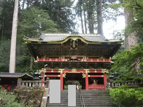 輪王寺の山門・神門
