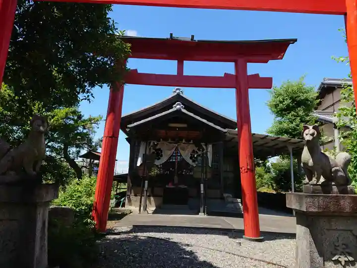 稲荷神社(寿稲荷神社)の鳥居