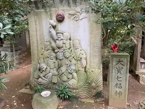 大宝八幡宮の像