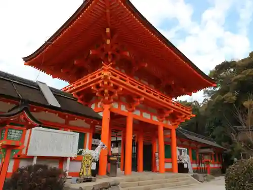 賀茂別雷神社（上賀茂神社）の山門・神門