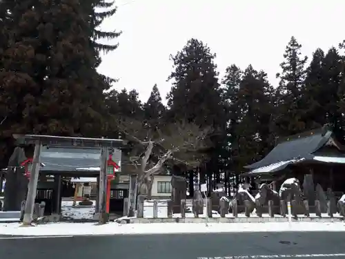 神明社の建物その他