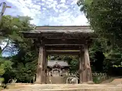 天山社の山門