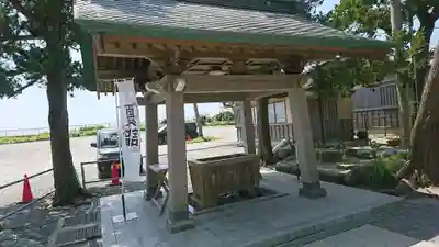 森戸大明神(森戸神社)の手水舎