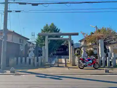 富田八坂神社の鳥居