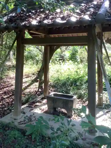 愛知県高浜市春日神社の手水舎