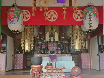 薬師寺の本殿・本堂