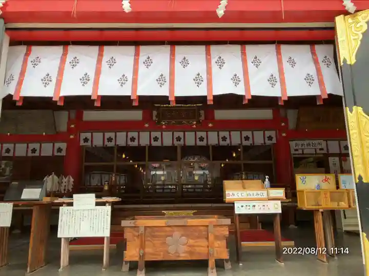 日枝神社の本殿・本堂