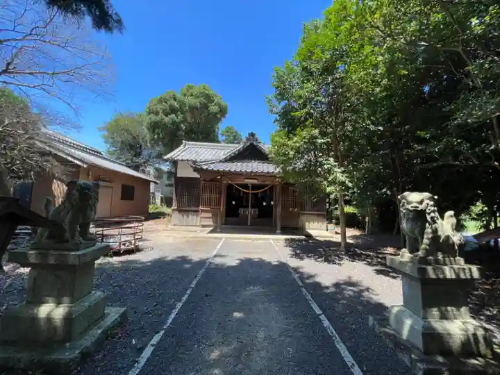 加和良神社の本殿・本堂