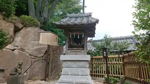 師岡熊野神社の末社・摂社