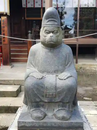 本折日吉神社の狛犬