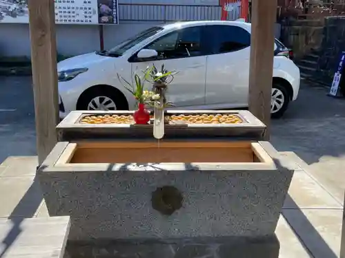 武蔵第六天神社の手水舎