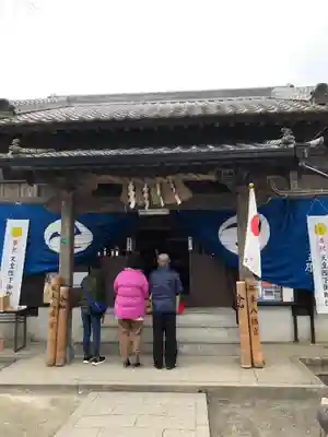 坂本八幡宮の本殿・本堂