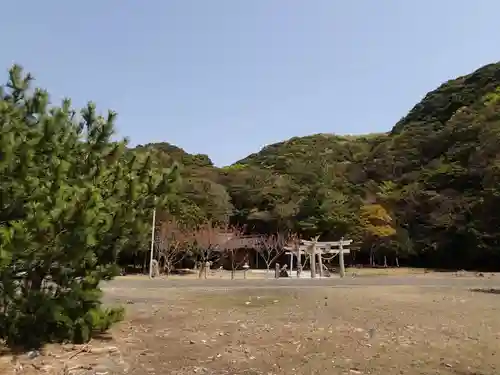 胡禄御子神社の建物その他