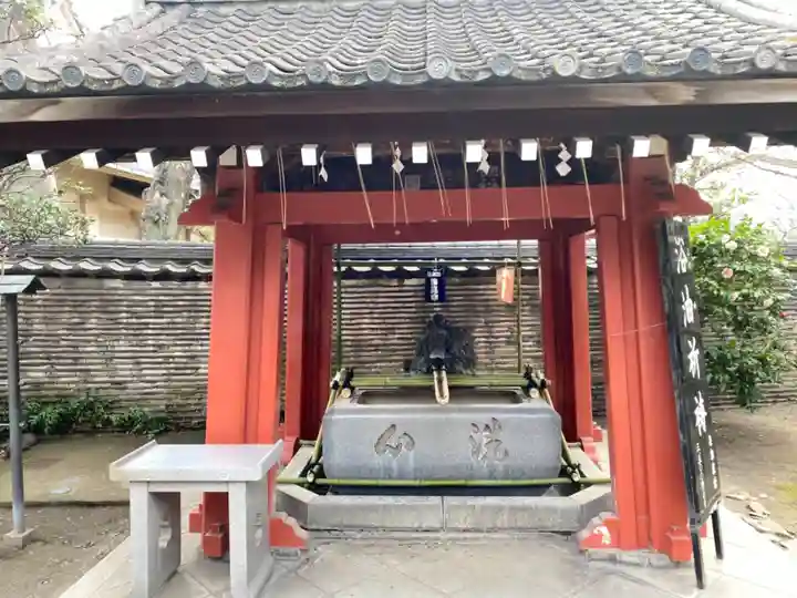 待乳山聖天(本龍院)の手水舎