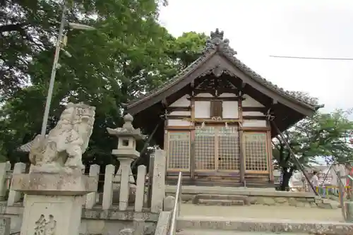 和爾良神社の本殿・本堂