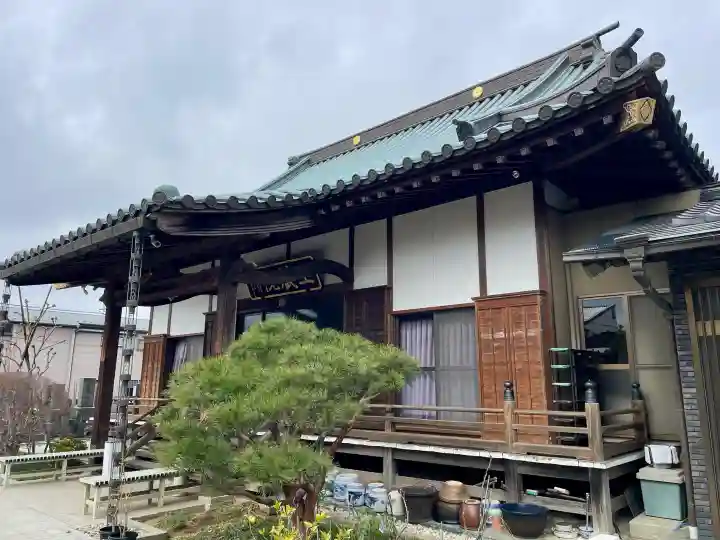 玉蔵院の{uncategorized: "未分類", other: "その他", undefined: "問題あり", building: "その他建物", grave: "お墓", sacred_gate: "鳥居", guardian: "狛犬", statue: "像", buddha: "仏像", history: "歴史", nature: "自然", garden: "庭園", animal: "動物", pagoda: "塔", temizu: "手水舎", mountain_gate: "山門・神門", sanctuary: "本殿・本堂", subordinate: "末社・摂社", art: "芸術", scenery: "景色", jizo: "地蔵", ema: "絵馬", goshuin: "御朱印", omikuji: "おみくじ", items: "授与品その他", amulet: "お守り", goshuincho: "御朱印帳", eats: "食事", festival: "お祭り", votive_dance: "神楽", shichigosan: "七五三参", wedding: "結婚式", experience: "体験その他", initially: "初詣", around: "周辺", anti_infection: "感染症対策"}