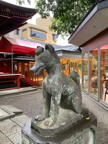 冠稲荷神社の狛犬